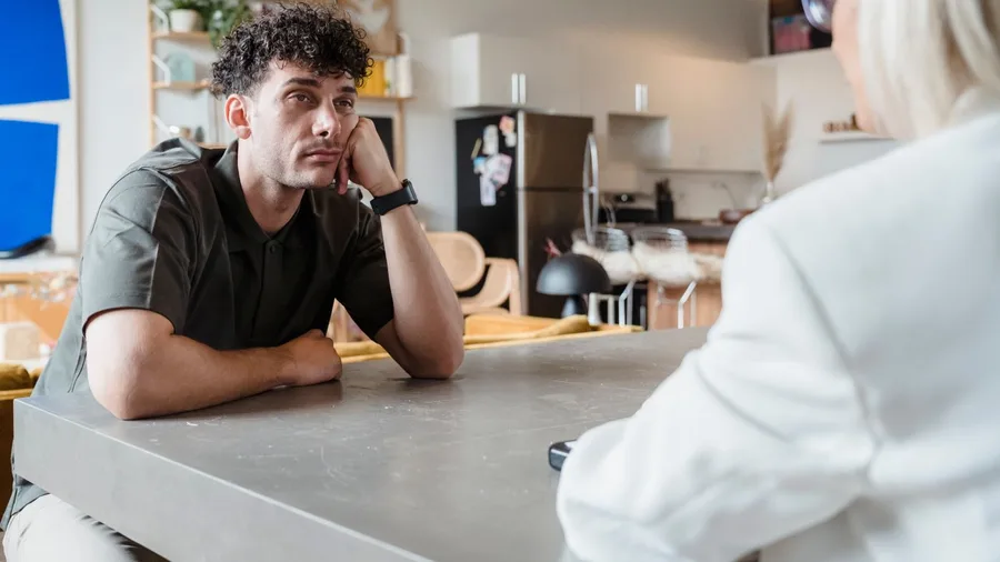 The One-Way Conversationalist Who Never Asks About You