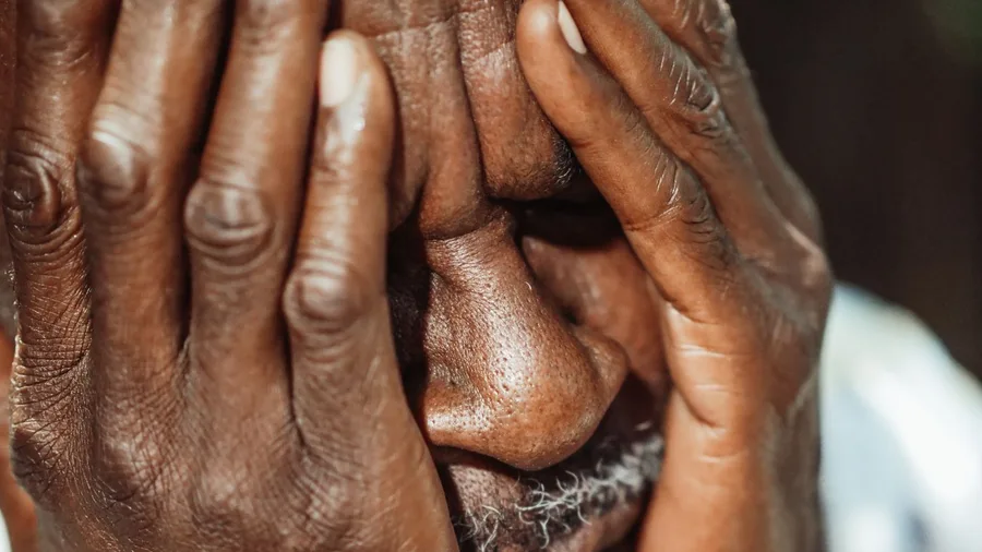 Early Cognitive Decline Shrinks Their World