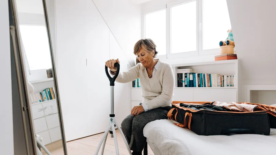 Maintaining Mobility Eclipses Perfect Appearance